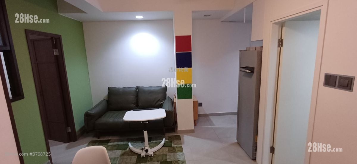 西摩道13-13A号 租盘 2 房 , 1 浴室 450 平方尺