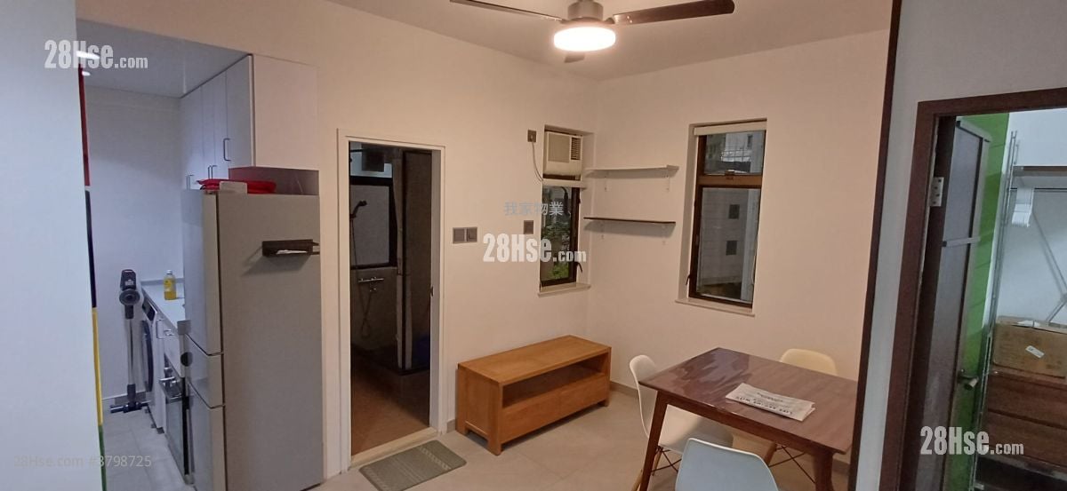 西摩道13-13A号 租盘 2 房 , 1 浴室 450 平方尺