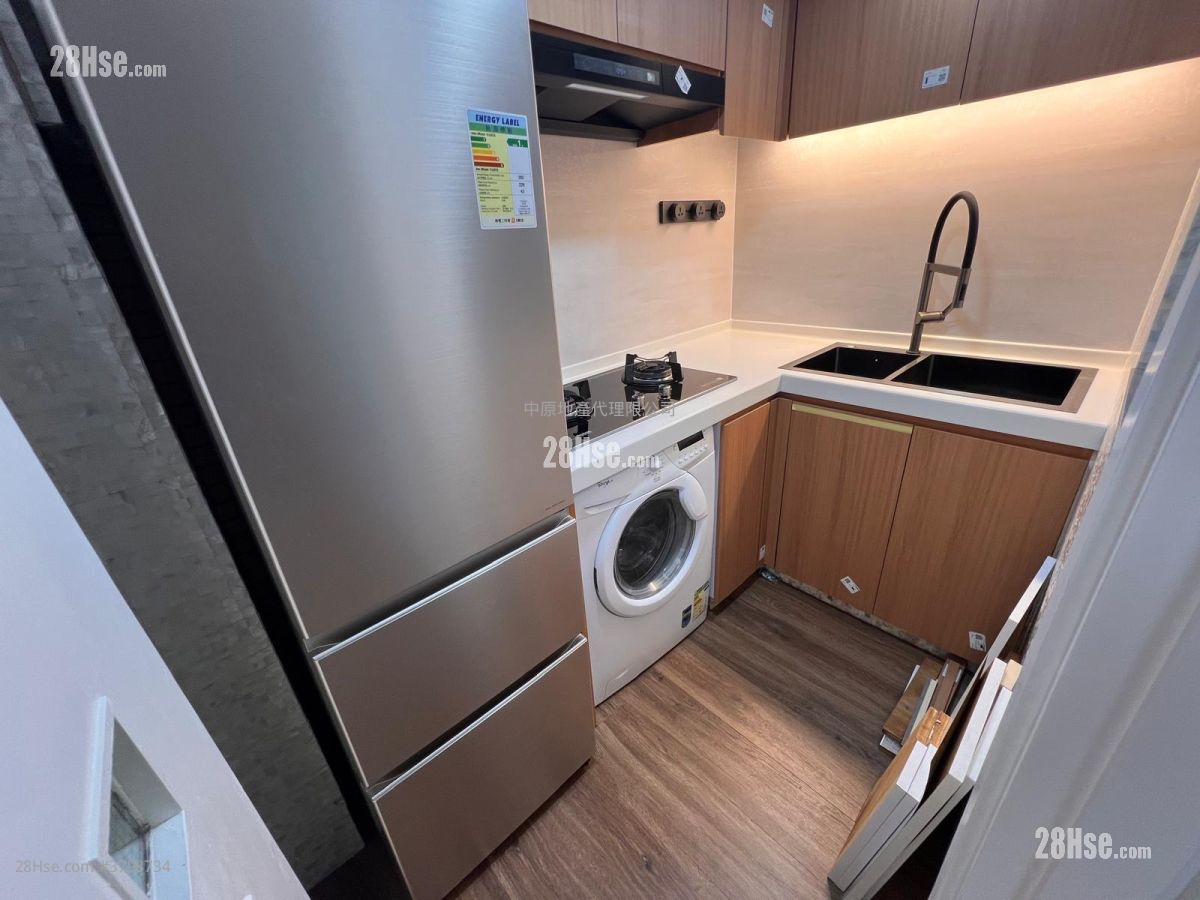 Parkland Villas Sell 2 Bedrooms 383 ft²