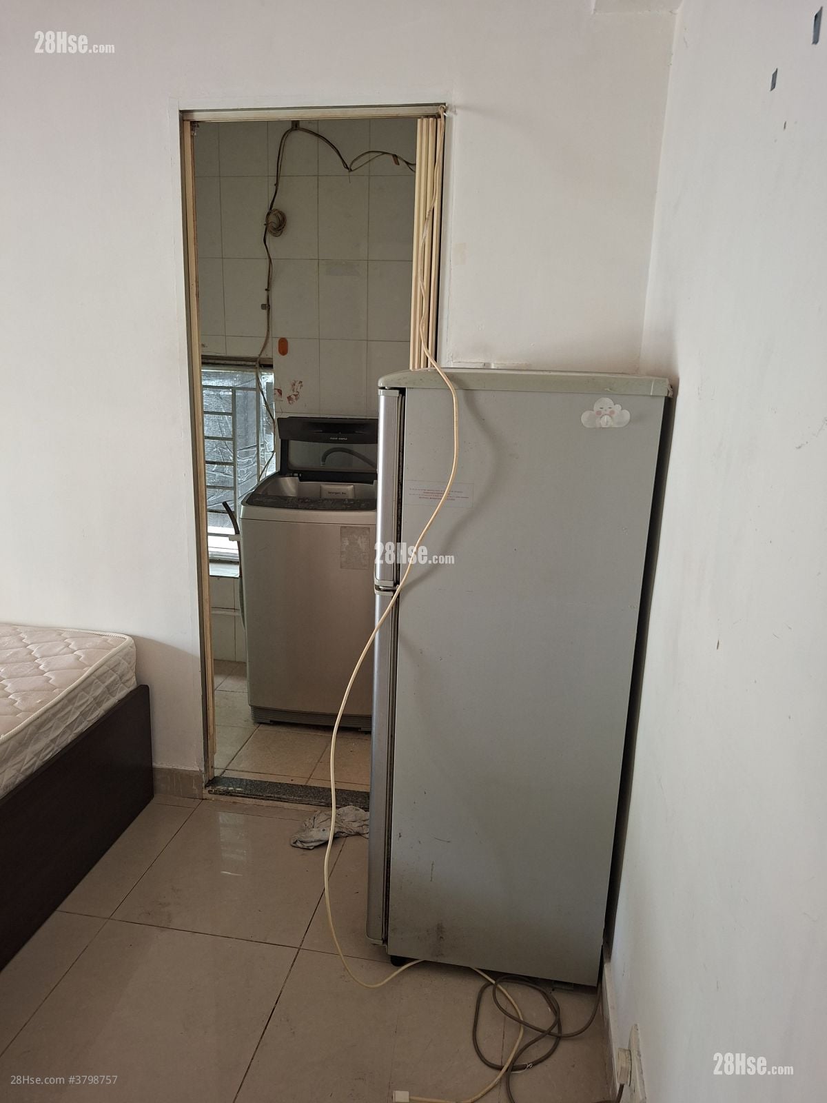 Yai Kei Ling Tsuen Rental 1 Bedroom , 1 Bathroom 120 ft²