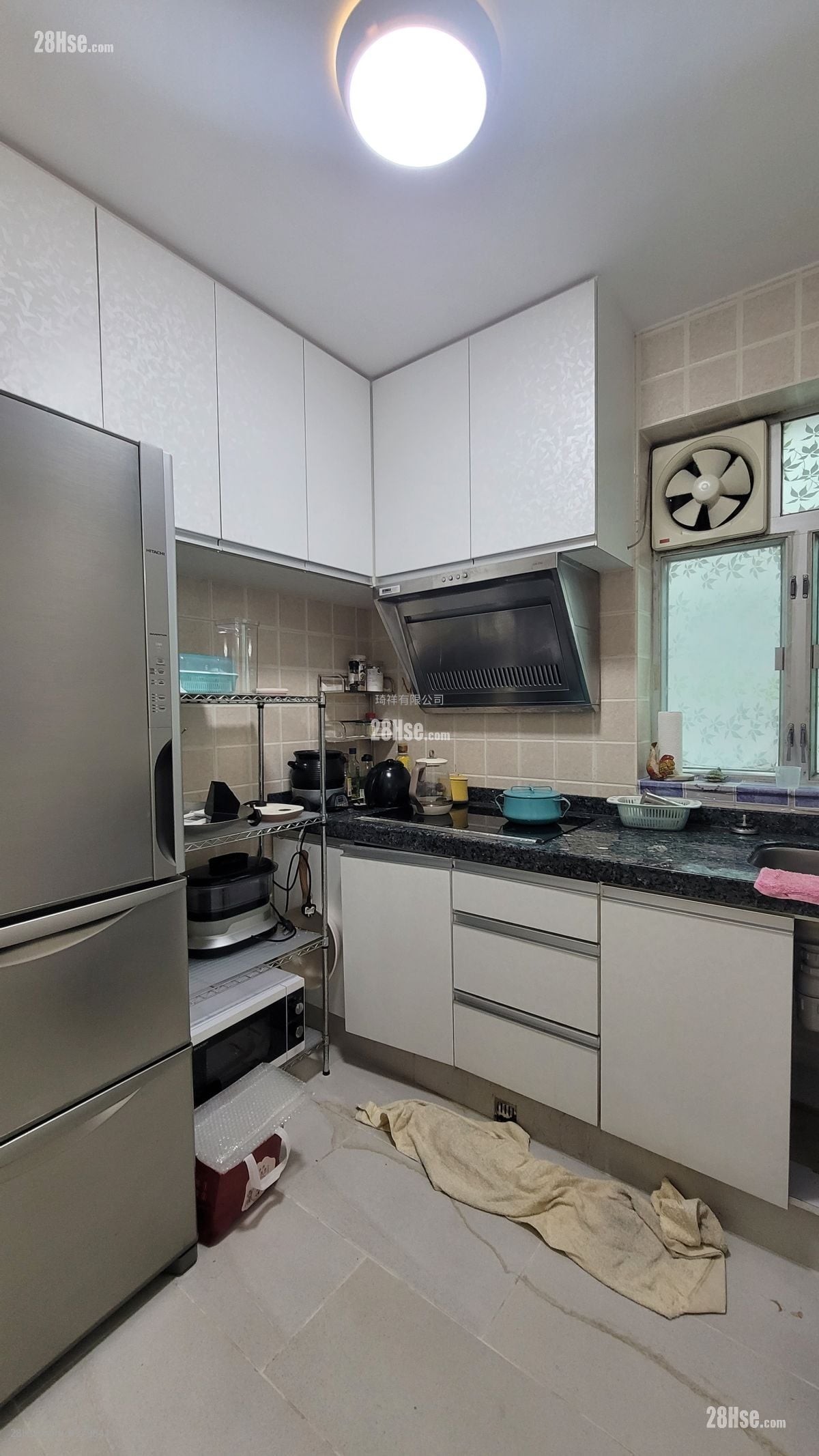 村屋 租盘 2 房 , 1 浴室