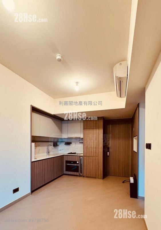 Pano Harbour Sell 2 Bedrooms 526 ft²