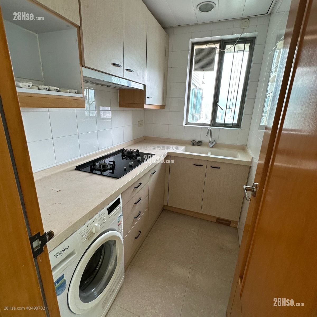 The Bloomsville Sell 3 Bedrooms , 2 Bathrooms 704 ft²