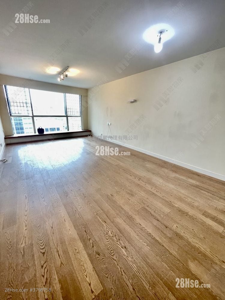 嘉文花园 售盘 3 房 1,087 平方尺