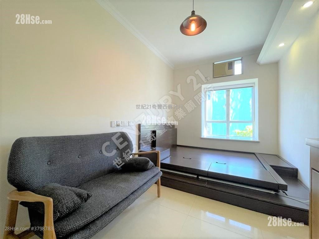 Marina Cove Sell 3 Bedrooms 1,406 ft²