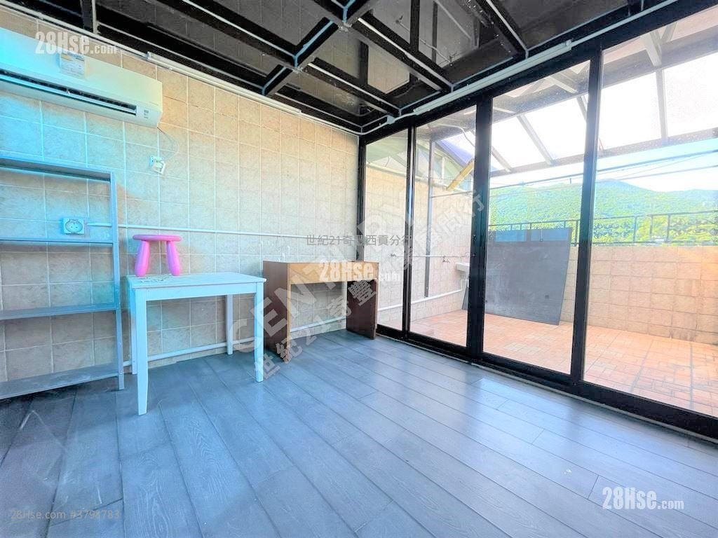 Marina Cove Sell 3 Bedrooms 1,406 ft²