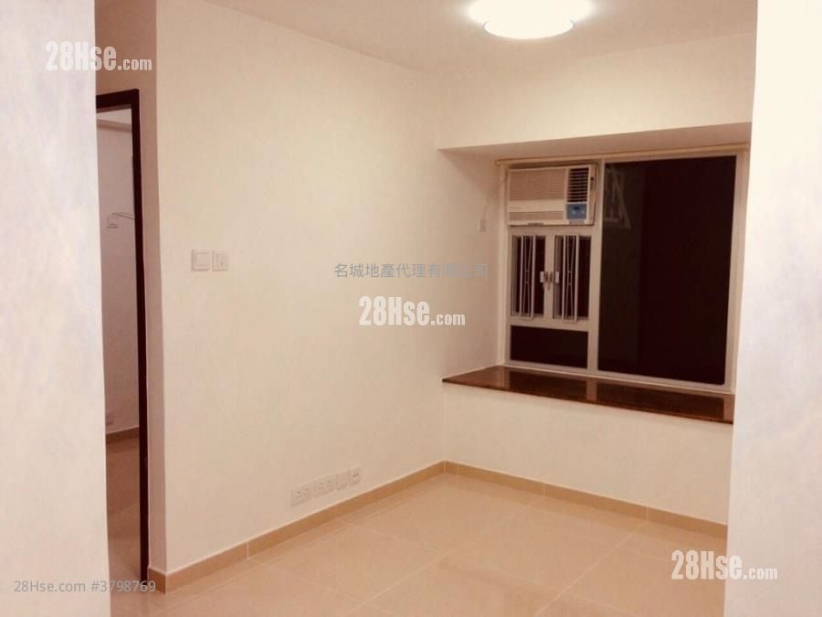 Hilton Plaza Sell 1 Bedroom , 1 Bathroom 283 ft²