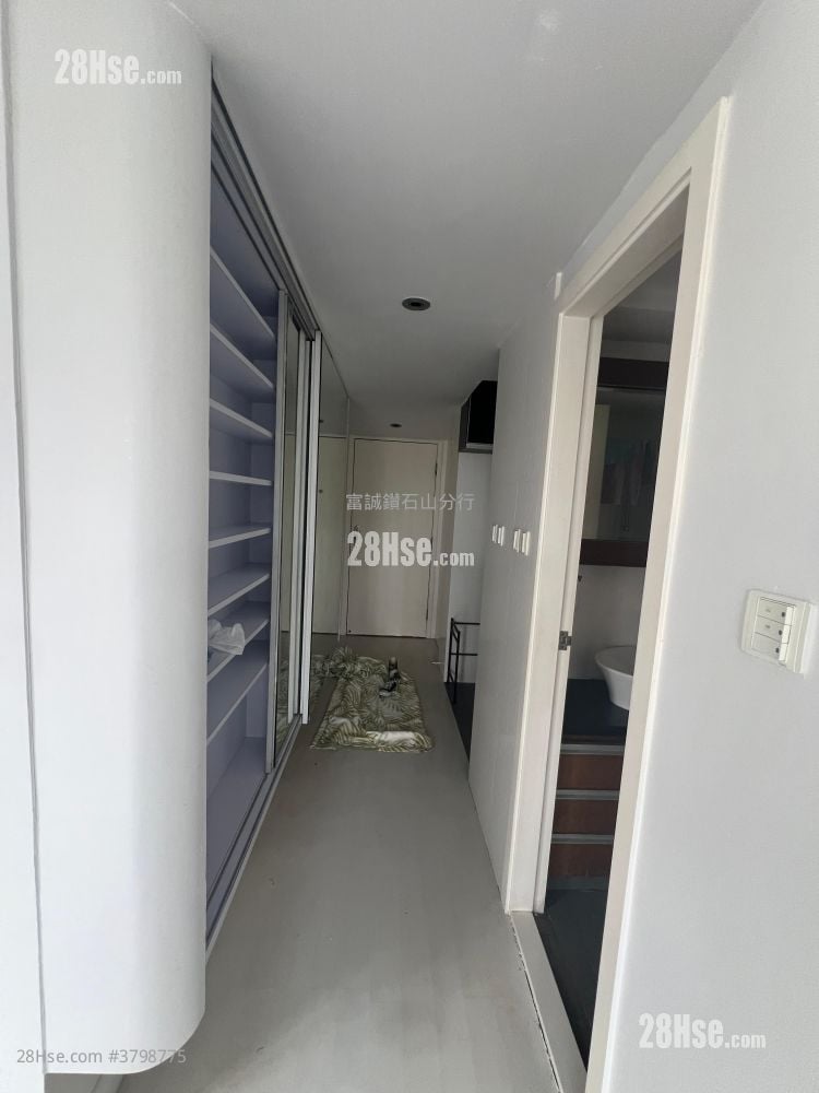 新丽花园 售盘 386 平方尺