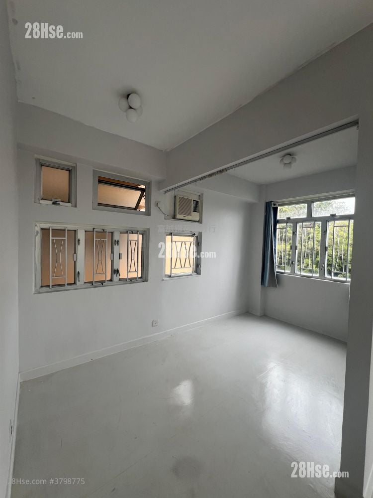 新丽花园 售盘 386 平方尺