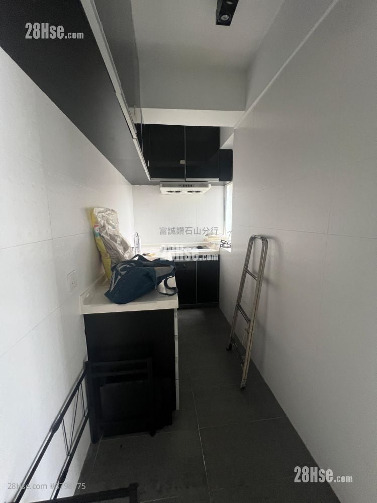 新丽花园 售盘 386 平方尺