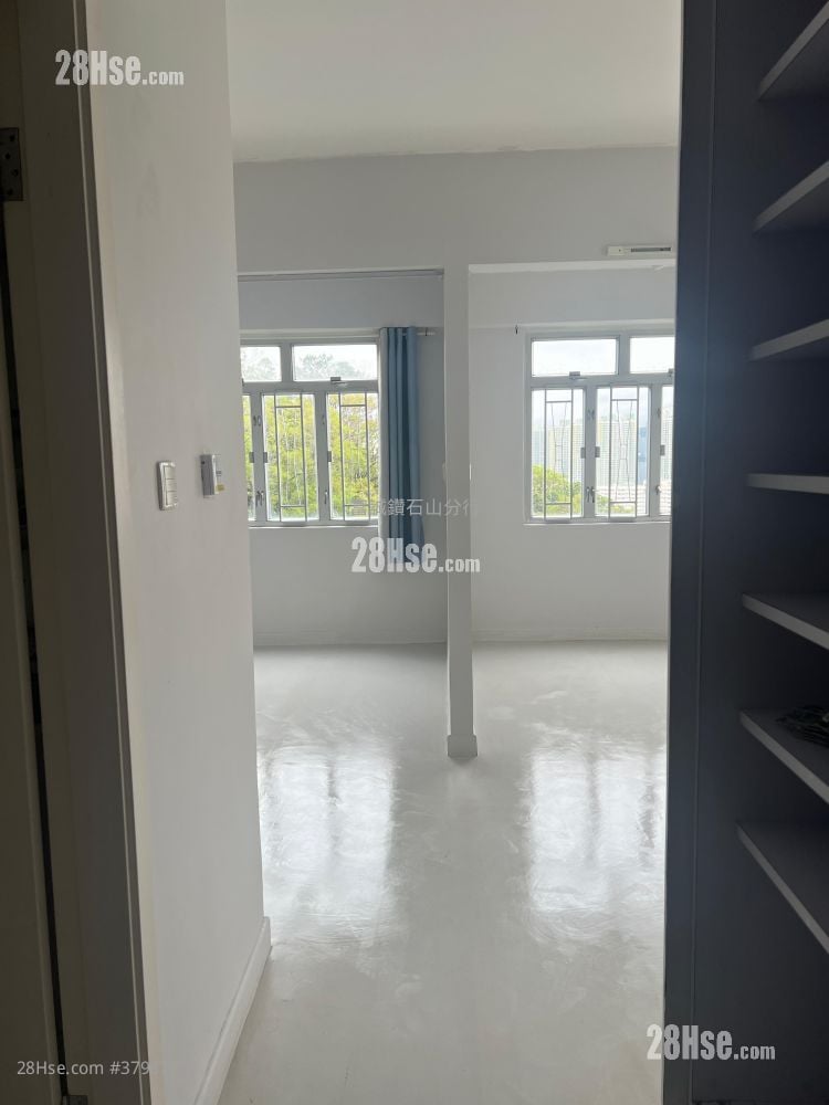 新丽花园 售盘 386 平方尺