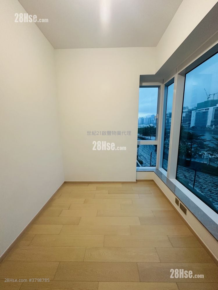 Miami Quay Rental 2 Bedrooms , 1 Bathroom 491 ft²