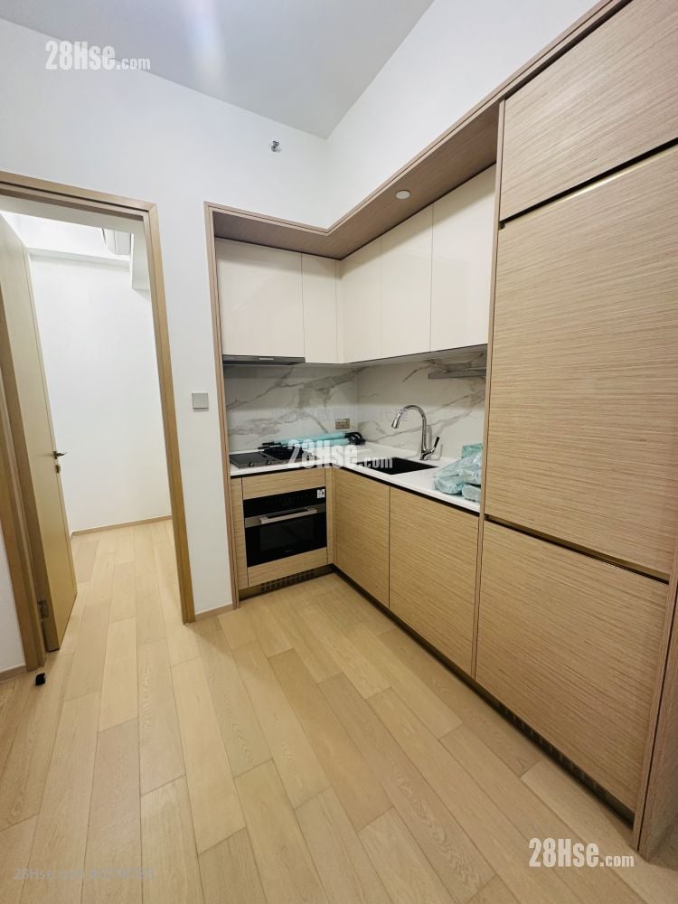 Miami Quay Rental 2 Bedrooms , 1 Bathroom 491 ft²