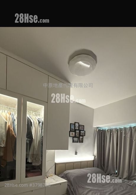 master room: Tseung Kwan O Plaza Sell 2 Bedrooms 429 ft²