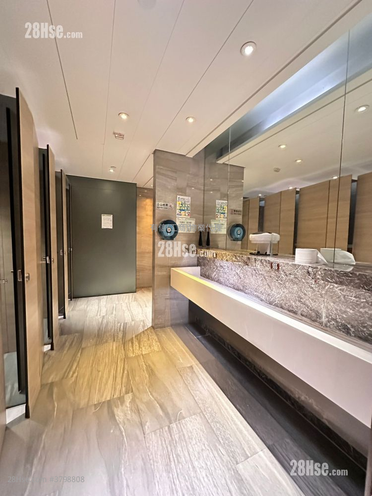 Global Gateway Tower 租盘 1 房 614 平方尺