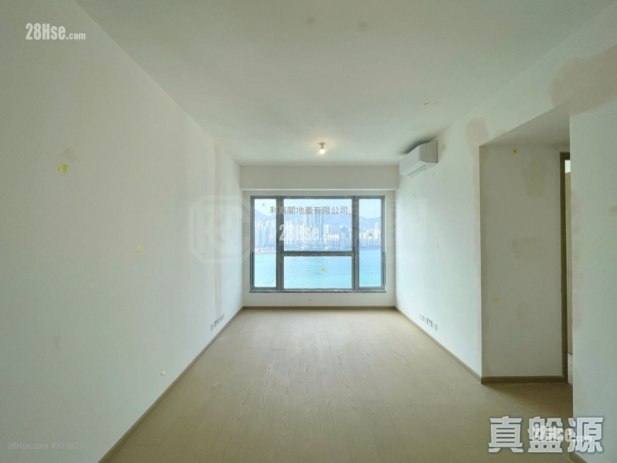 The Coast Line Sell 3 Bedrooms 718 ft²