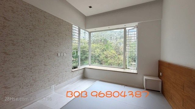 One Beacon Hill Rental 3 Bedrooms , 2 Bathrooms 1,062 ft²