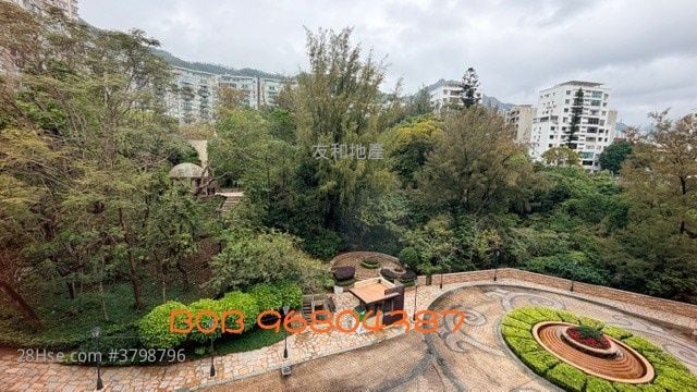 One Beacon Hill Rental 3 Bedrooms , 2 Bathrooms 1,062 ft²