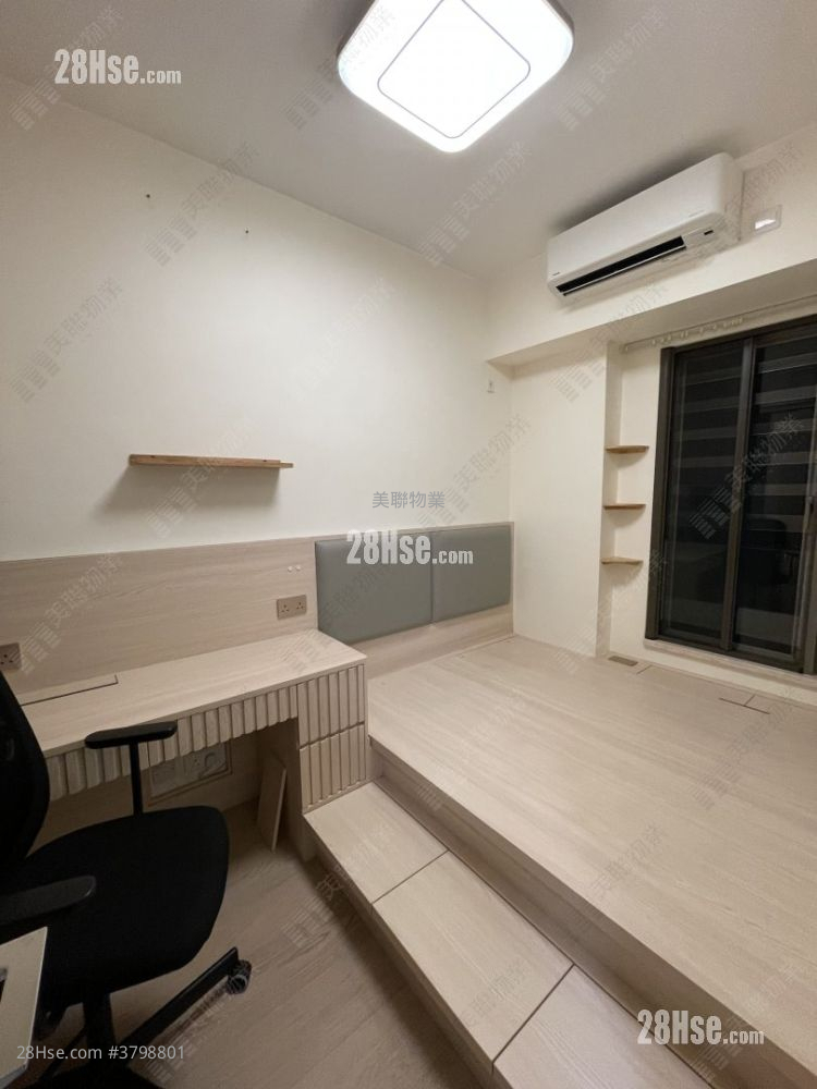 Sea To Sky Sell 2 Bedrooms , 1 Bathroom 482 ft²