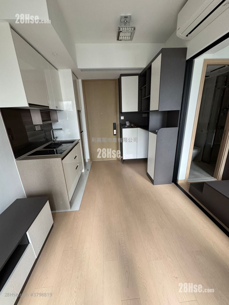 K. Summit Rental 1 Bedroom , 1 Bathroom 293 ft²