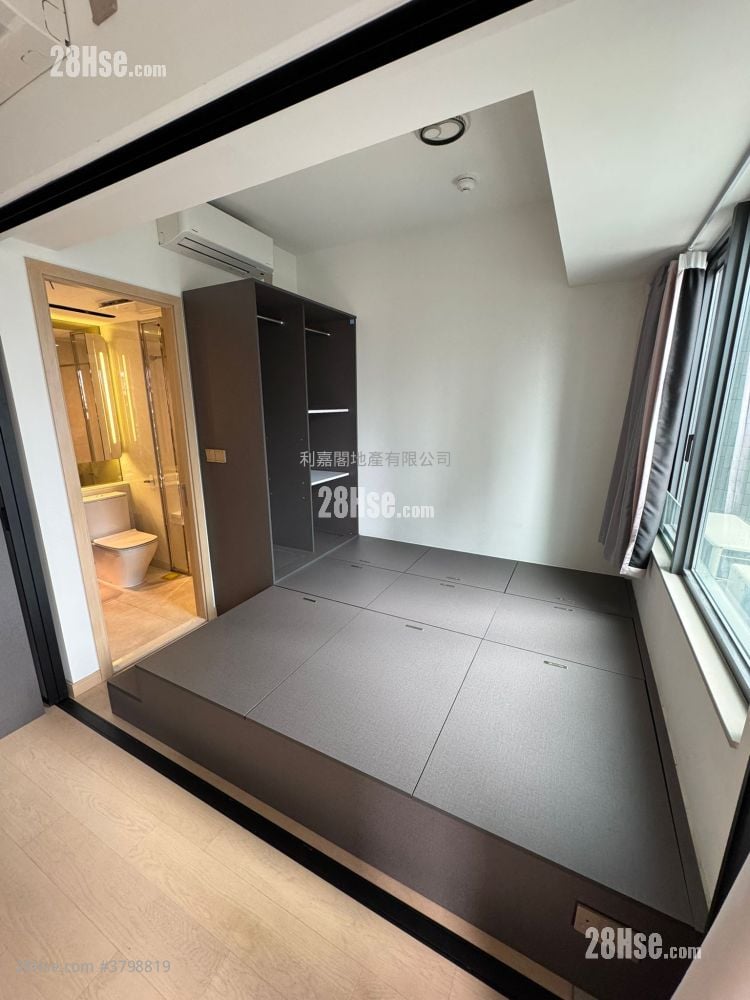 K. Summit Rental 1 Bedroom , 1 Bathroom 293 ft²