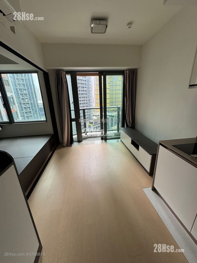 K. Summit Rental 1 Bedroom , 1 Bathroom 293 ft²