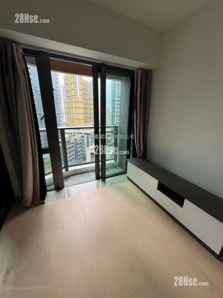 K. Summit Rental 1 Bedroom , 1 Bathroom 293 ft²