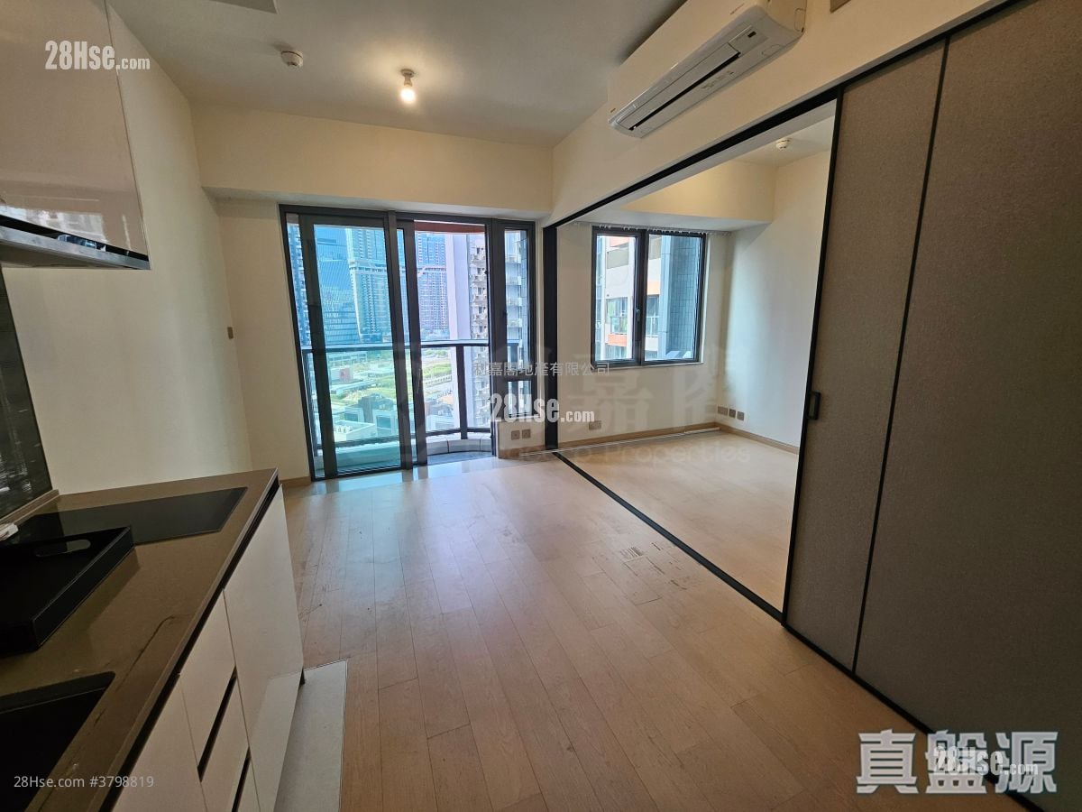 K. Summit Rental 1 Bedroom , 1 Bathroom 293 ft²