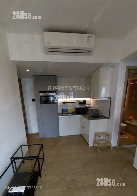 Lp6 Sell 2 Bedrooms , 1 Bathroom 463 ft²