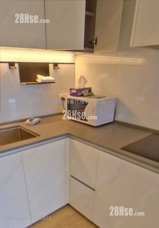 Lp6 Sell 2 Bedrooms , 1 Bathroom 463 ft²