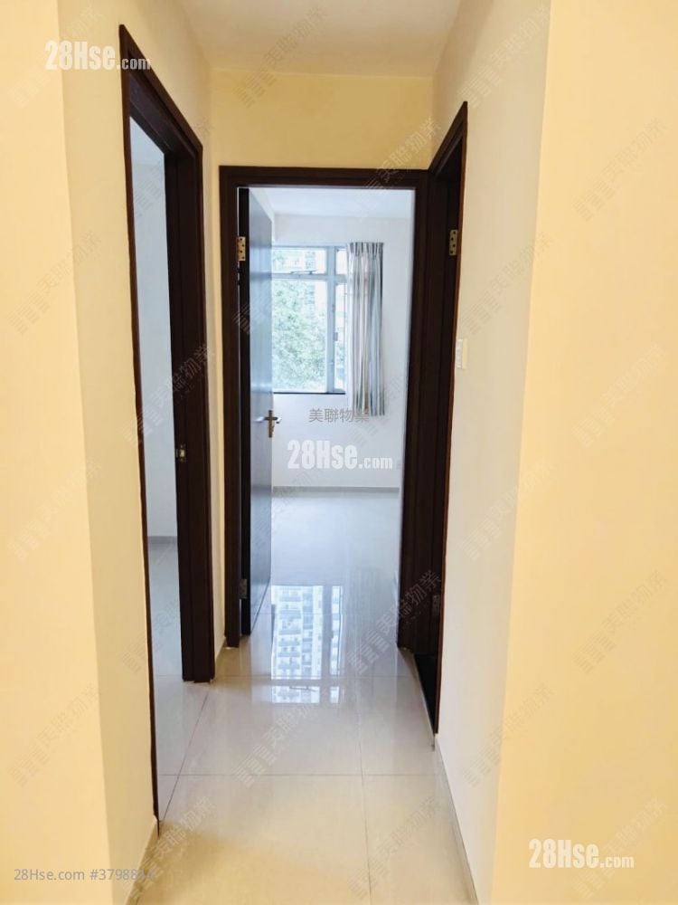 Nan Fung Sun Chuen Sell 2 Bedrooms 391 ft²