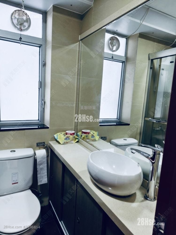 Nan Fung Sun Chuen Sell 2 Bedrooms 391 ft²