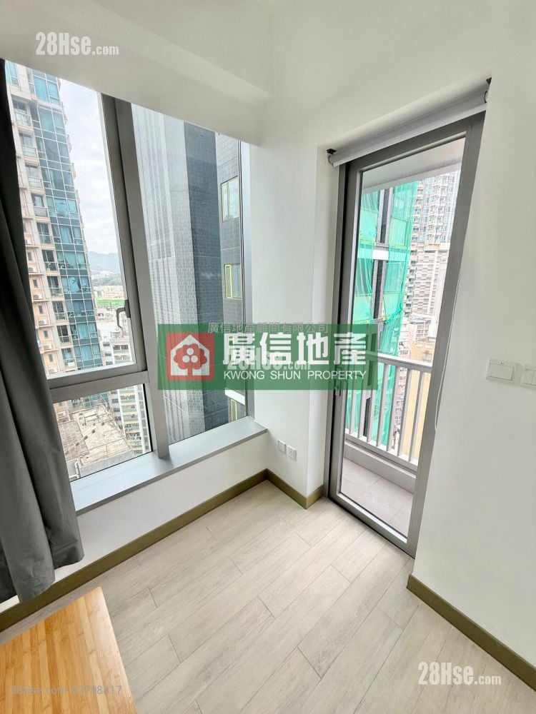 L Living 23 Rental Studio , 1 Bathroom 276 ft²