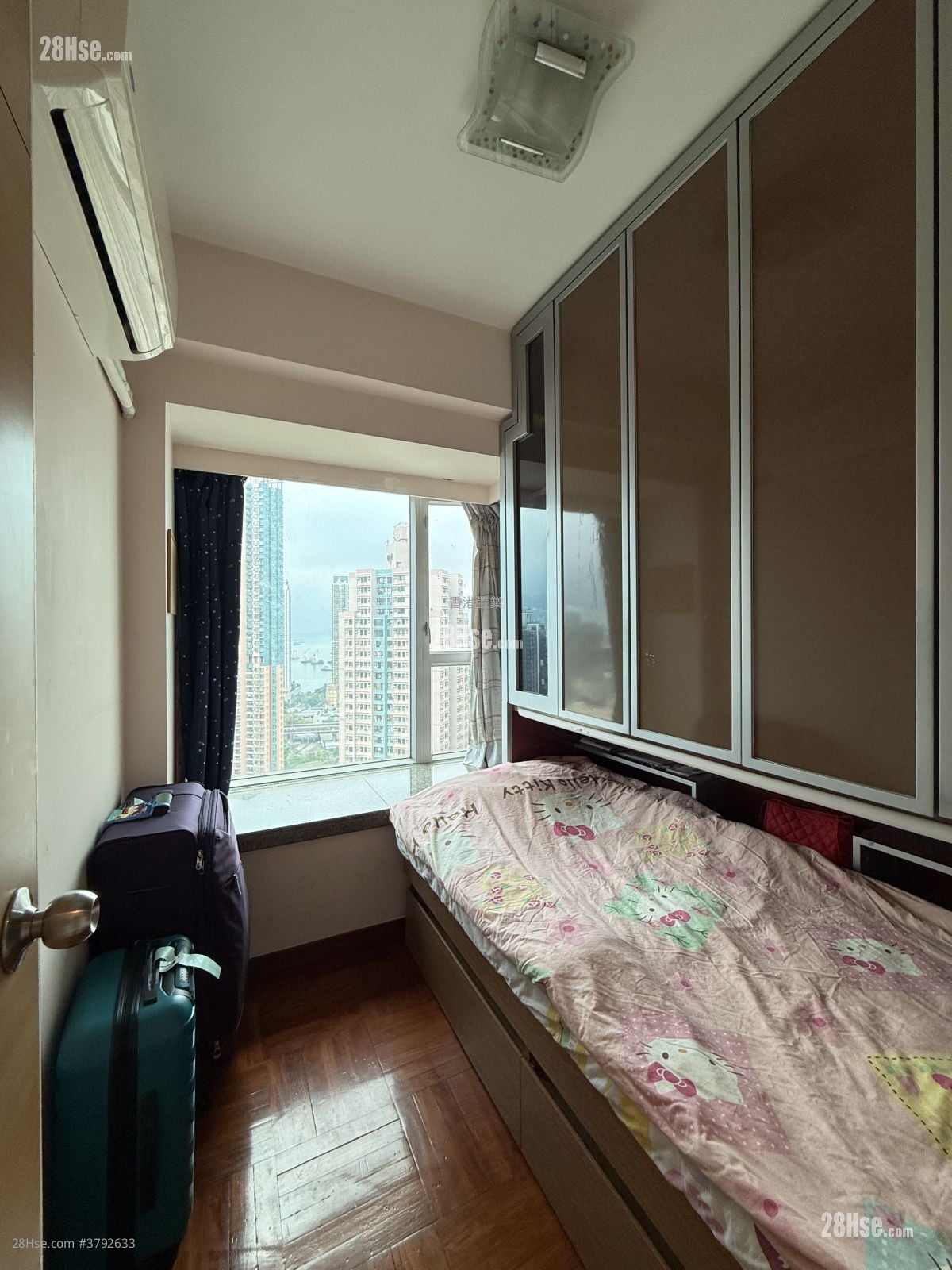 港湾豪庭 售盘 3 房 , 1 浴室 511 平方尺