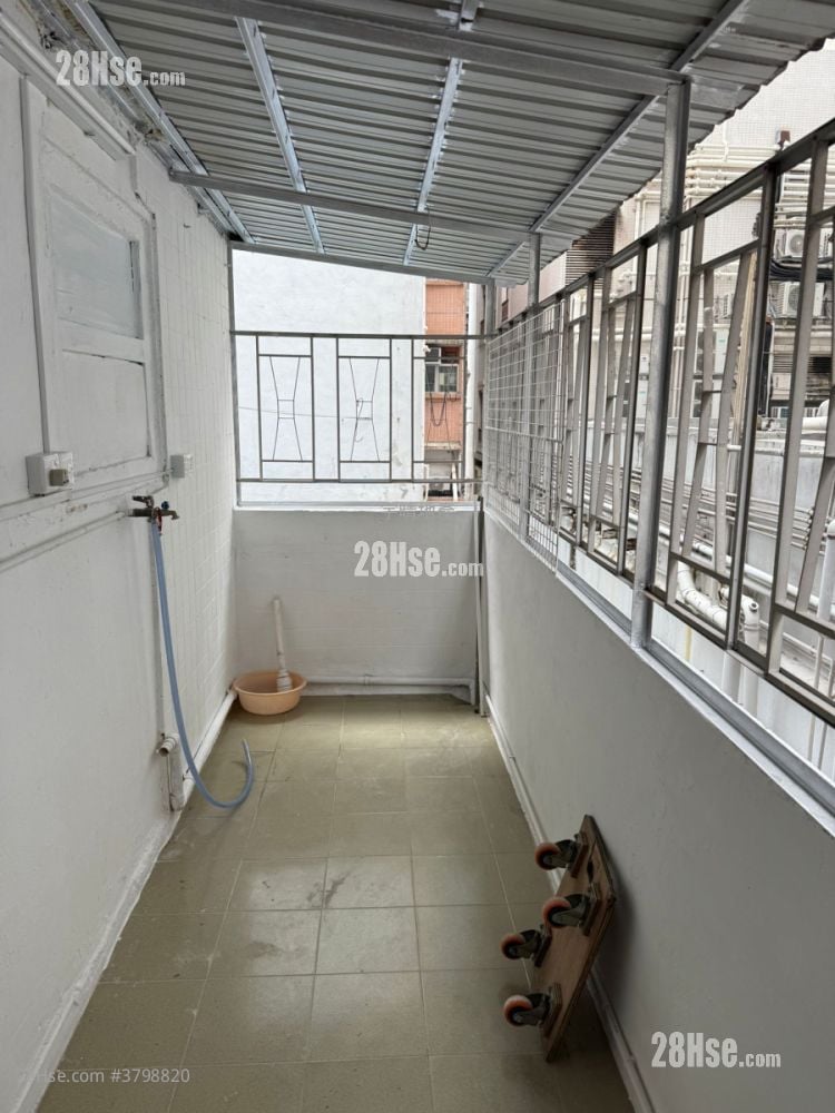 Chinese Mansion Rental 2 Bedrooms , 1 Bathroom 380 ft²