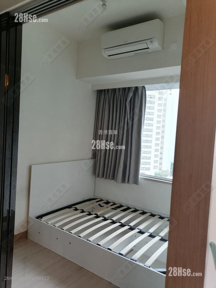 Cullinan West Sell 1 Bedroom , 1 Bathroom 350 ft²