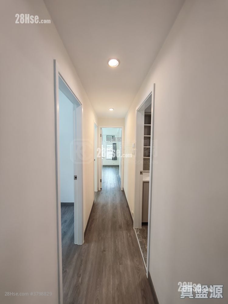 Grand Del Sol Sell 3 Bedrooms , 1 Bathroom 756 ft²