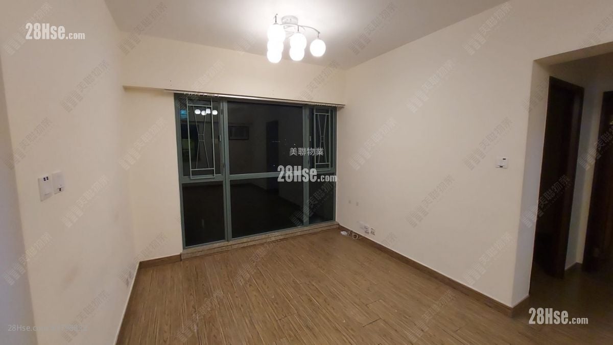 Parkside Villa Sell 2 Bedrooms 590 ft²