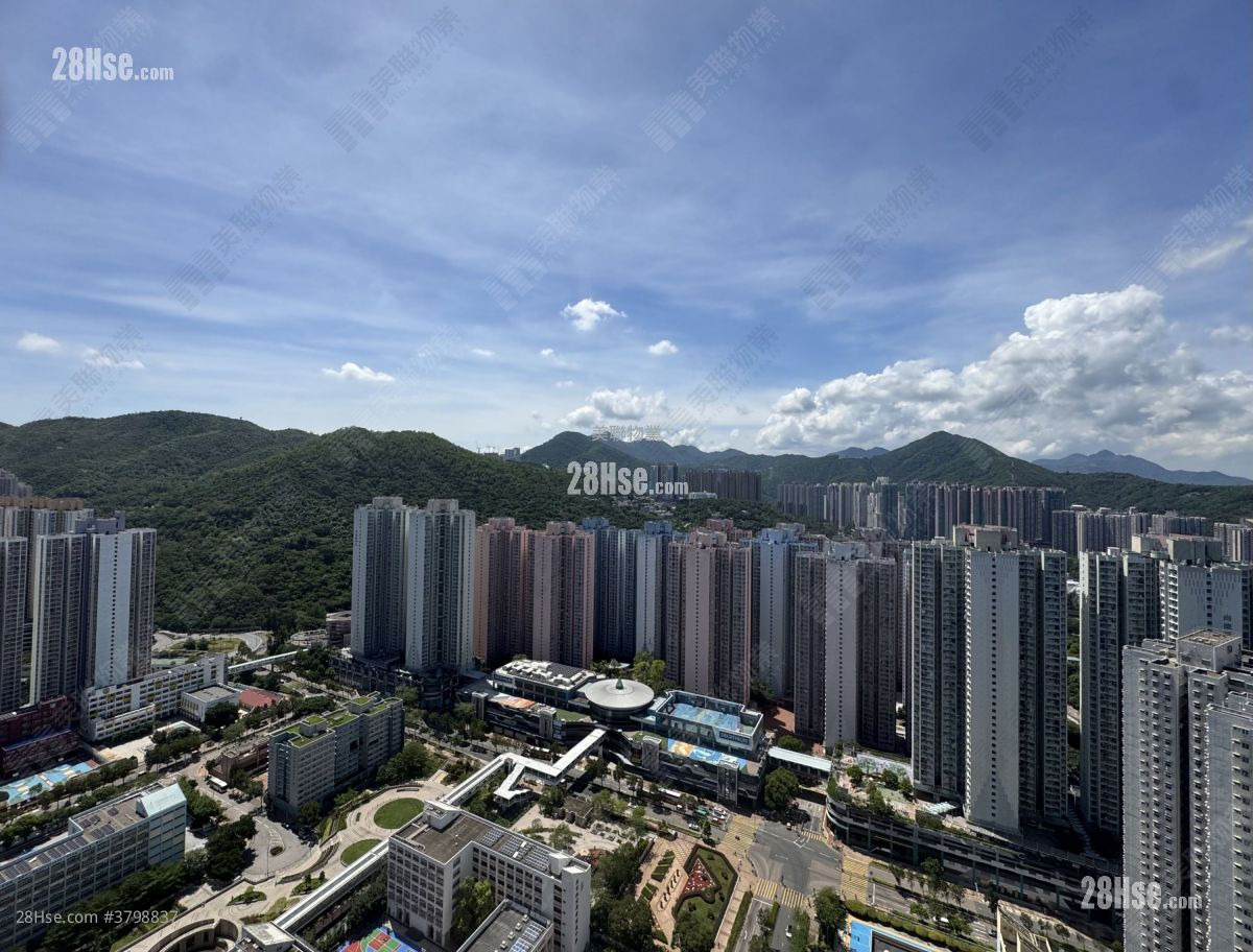 君傲湾 售盘 3 房 , 1 浴室 597 平方尺