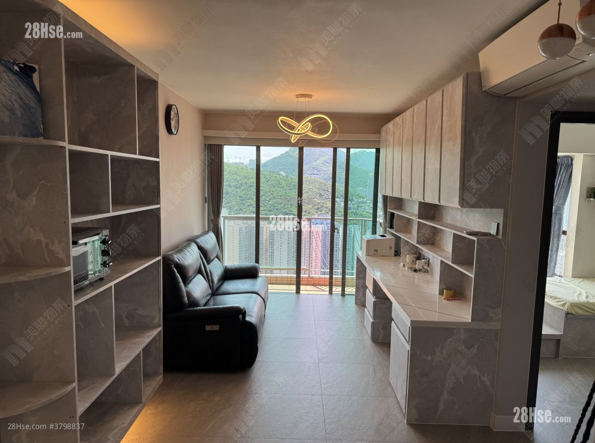 君傲湾 售盘 3 房 , 1 浴室 597 平方尺