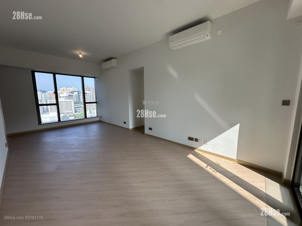 St. Michel Sell 4 Bedrooms , 2 Bathrooms 1,211 ft²