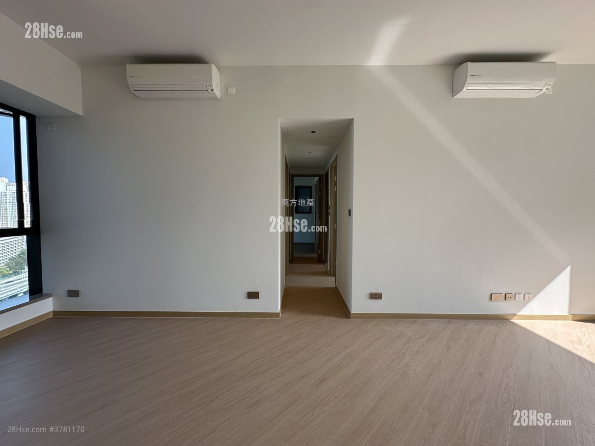 St. Michel Sell 4 Bedrooms , 2 Bathrooms 1,211 ft²