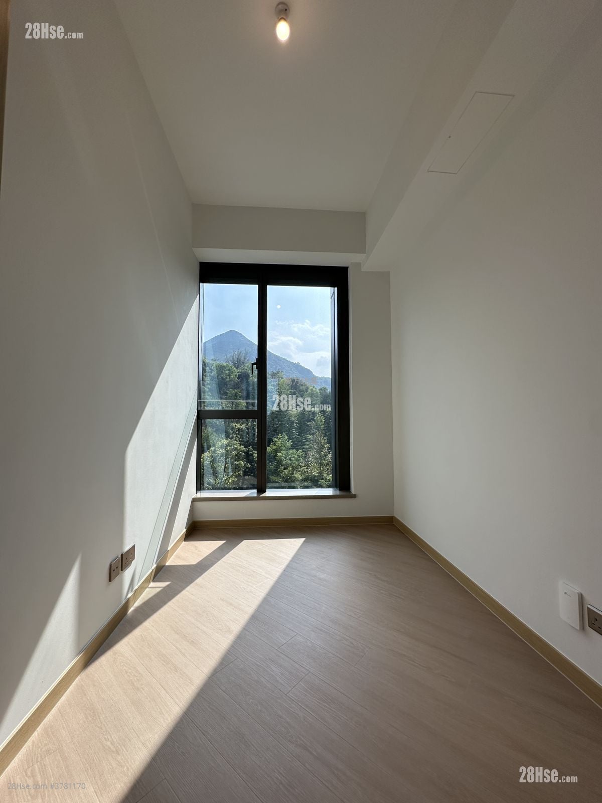 St. Michel Sell 4 Bedrooms , 2 Bathrooms 1,211 ft²