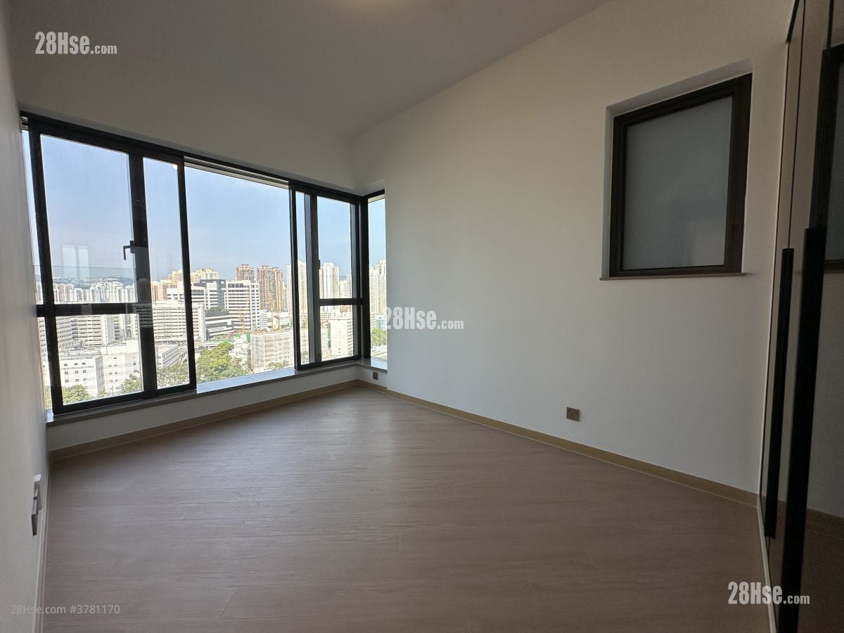 St. Michel Sell 4 Bedrooms , 2 Bathrooms 1,211 ft²