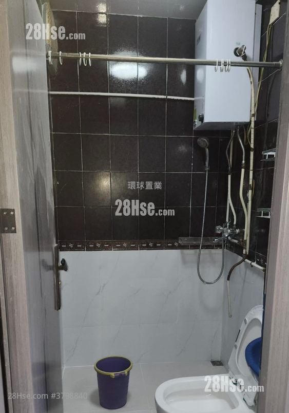 丙岗村 租盘 2 房 , 1 浴室 600 平方尺