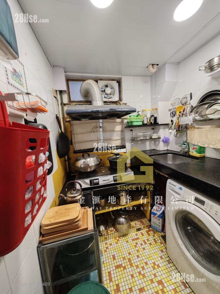 Tung Tau (Ii) Estate Sell Studio , 1 Bathroom 358 ft²