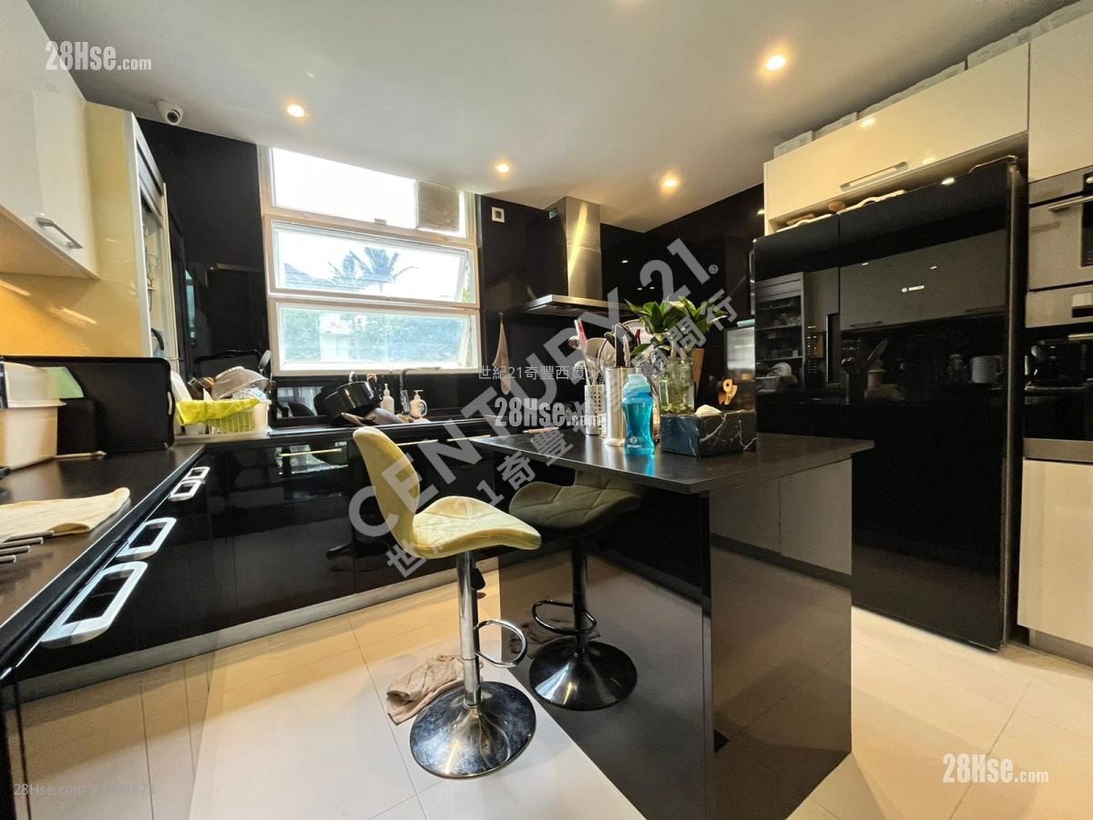 御花园 售盘 3 房 1,234 平方尺