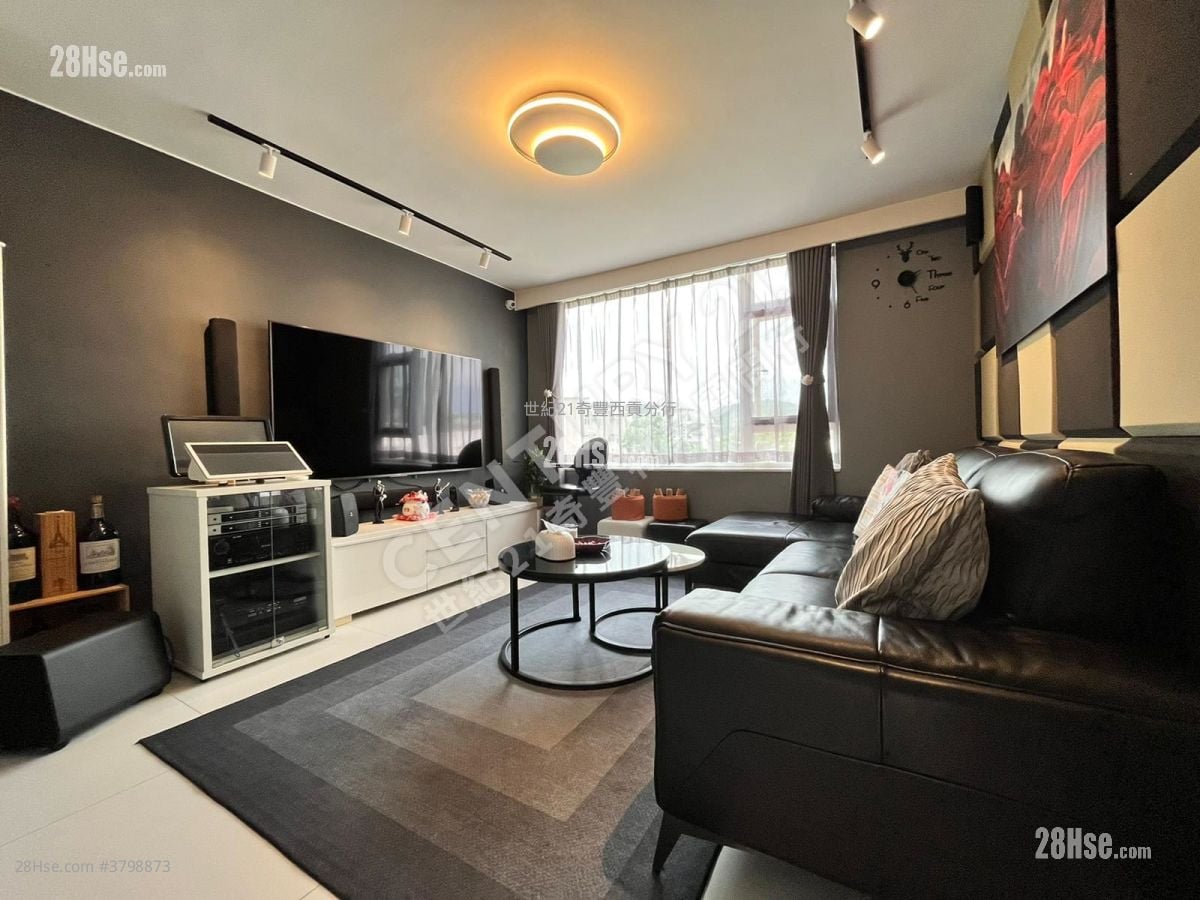 御花园 售盘 3 房 1,234 平方尺