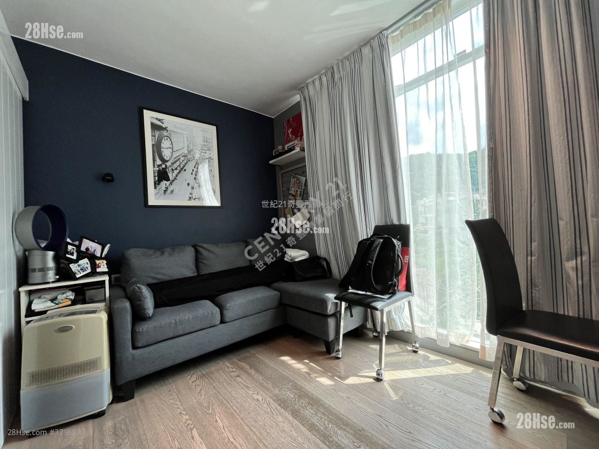 御花园 售盘 3 房 1,234 平方尺