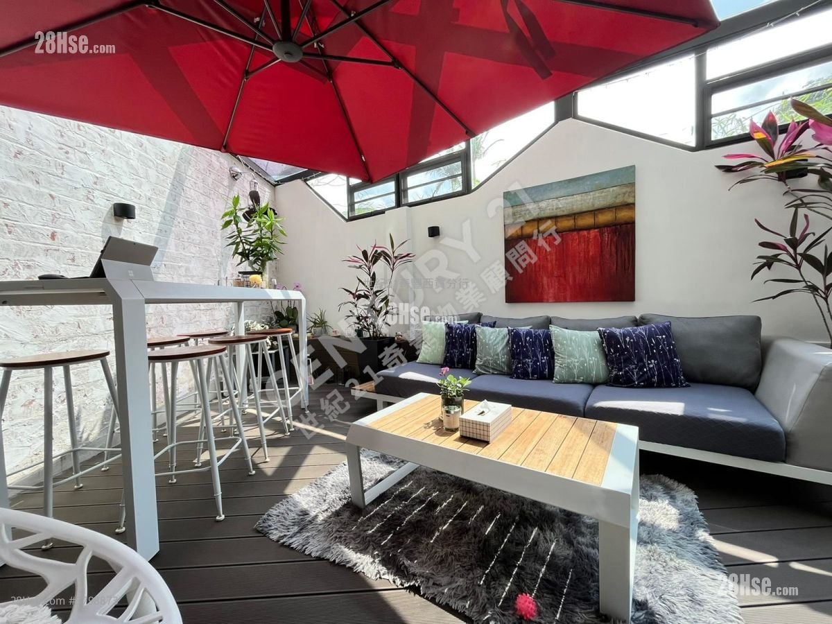 御花园 售盘 3 房 1,234 平方尺